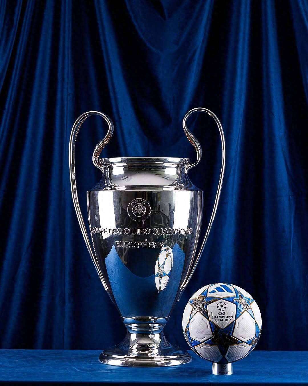 法尔克：拜仁重视巴黎对于帕的兴趣，将为他提供涨薪续约合同（法尔克：拜仁已关注巴黎对帕的追逐，计划以加薪续约留人）