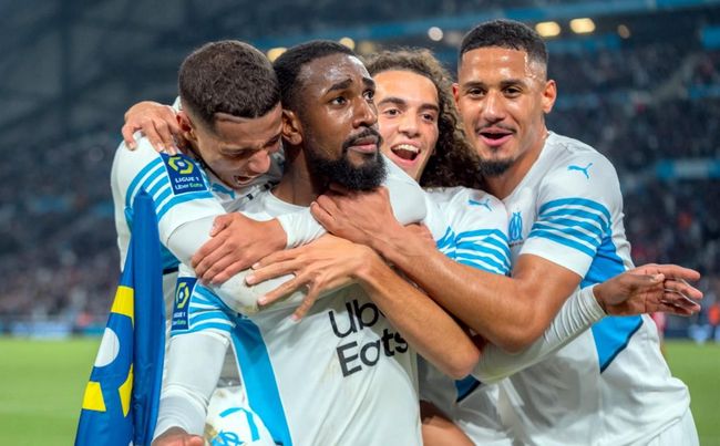 迈尼昂：意超杯目标是再次夺冠，合同问题不会影响球场状态（迈尼昂：力争再夺意超杯，合同问题不影响场上表现）