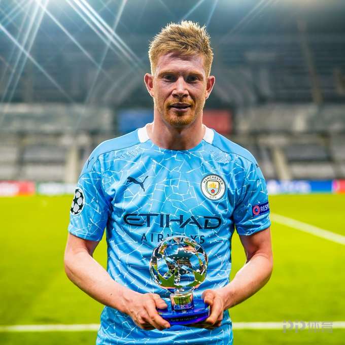 国米官方宣布邦尼左膝轻微扭伤，下周将再对伤情做出评估（国米官宣：邦尼左膝轻度扭伤，伤情将于下周复评）