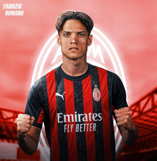 尹鸿博：明天是我生涯最后一场中超，因伤不得不做出退役选择（尹鸿博因伤宣布退役：明日迎来中超生涯最后一战）