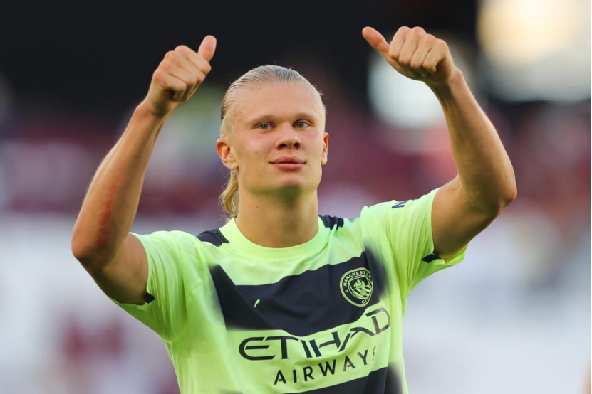 迪乌夫：齐沃经常和我交流帮我提高，高兴自己的机会越来越多（迪乌夫：齐沃常与我沟通助我提升，很高兴我的机会越来越多）