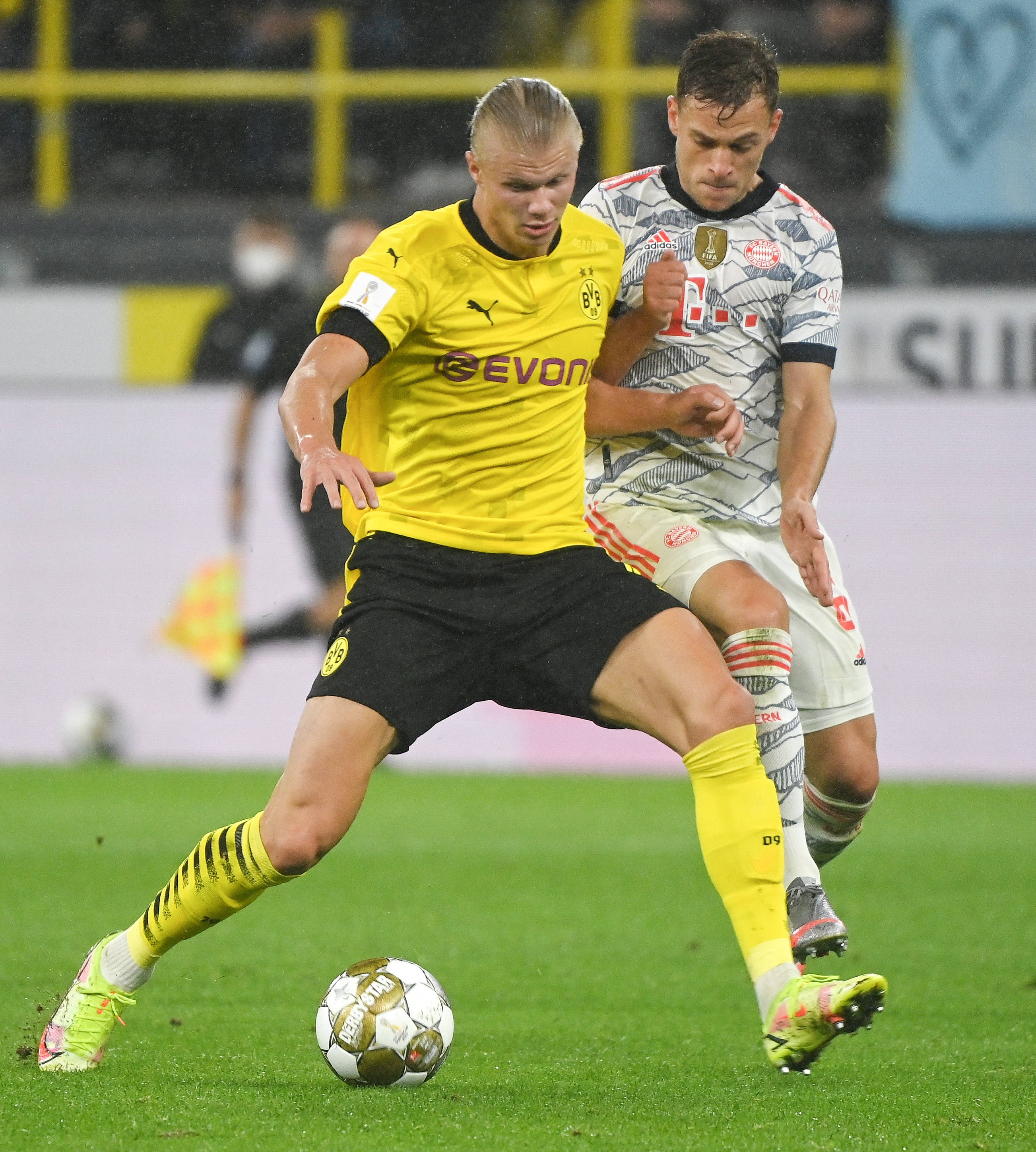 桑德兰主帅：扎卡对阿森纳的了解对我们很重要，他说能有斩获（桑德兰主帅：扎卡熟悉阿森纳对球队至关重要，他认为我们有望取分）